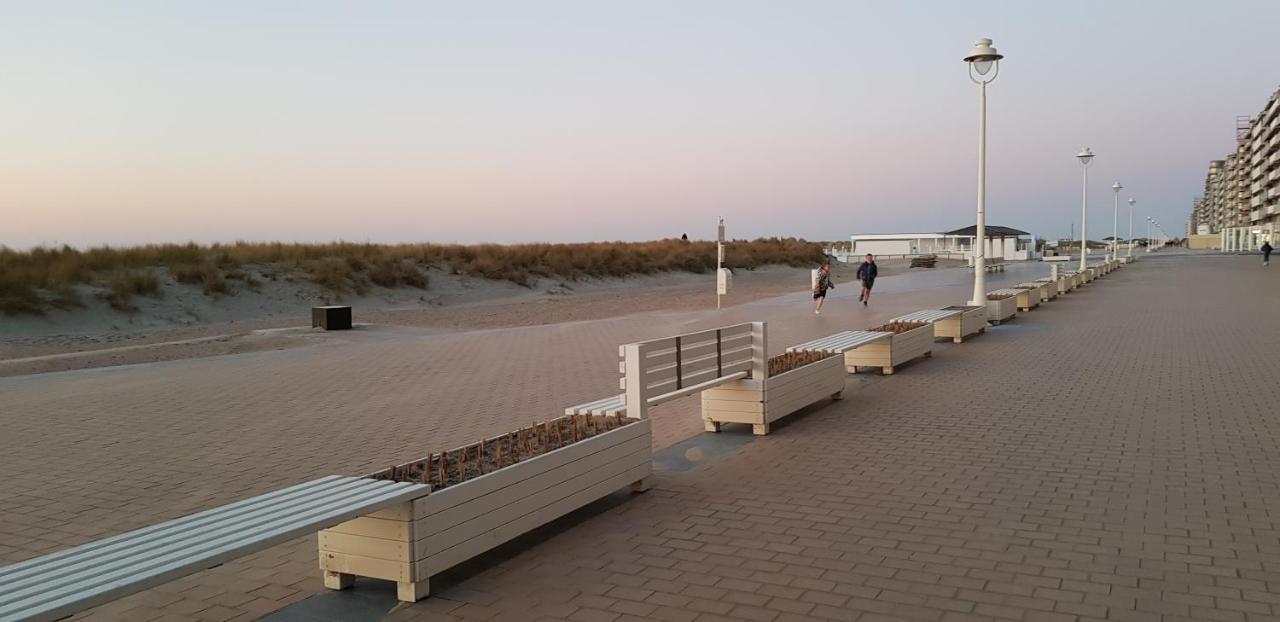 Clos Normand First Floor Nieuwpoort Exteriör bild